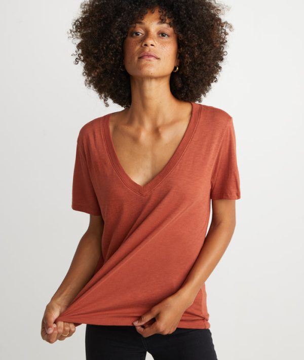 Boyfriend V-Neck in Brick Red