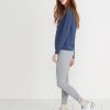 Mia Sport Legging in Heather Grey - Image 4
