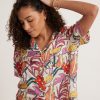 Lucy Resort Shirt in Tropical Floral - Image 2