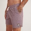 5" Swim Trunk in Faded Rose Geo Print - Image 4