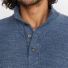 Clayton Pullover in Light Blue Heather - Image 4