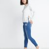 Nora Sweatshirt in Light Heather Grey - Image 3