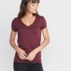 V-Neck in Port Royal - Image 3